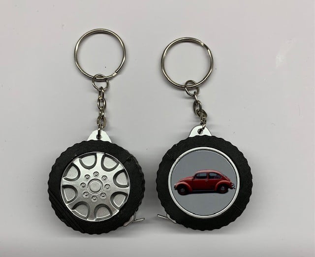1 Sleutelhanger met autoband en rolmaat - Afbeelding 1